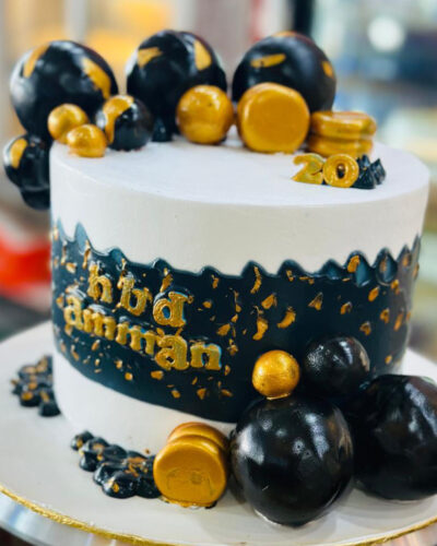 Customized Cake 01