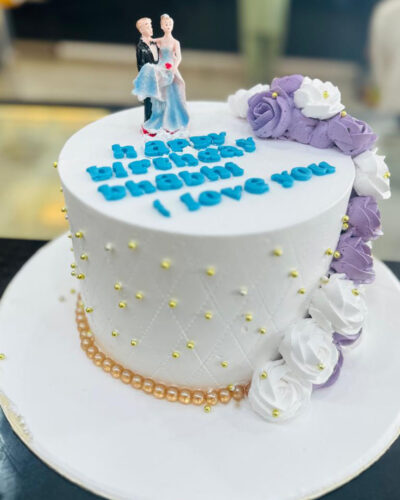 Customized Cake 03